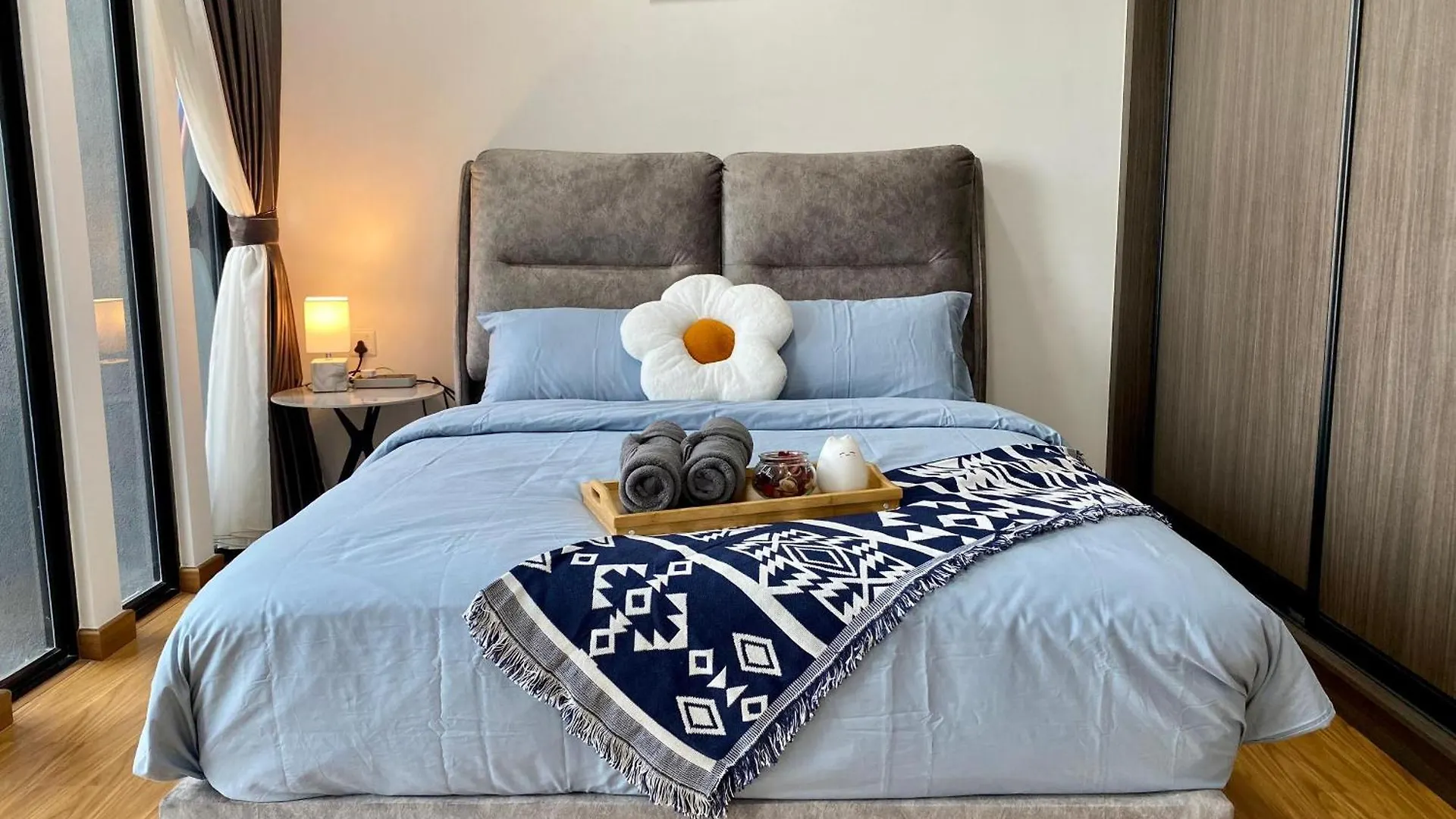 Beacon Executive Suite By Staycation Homestay George Town