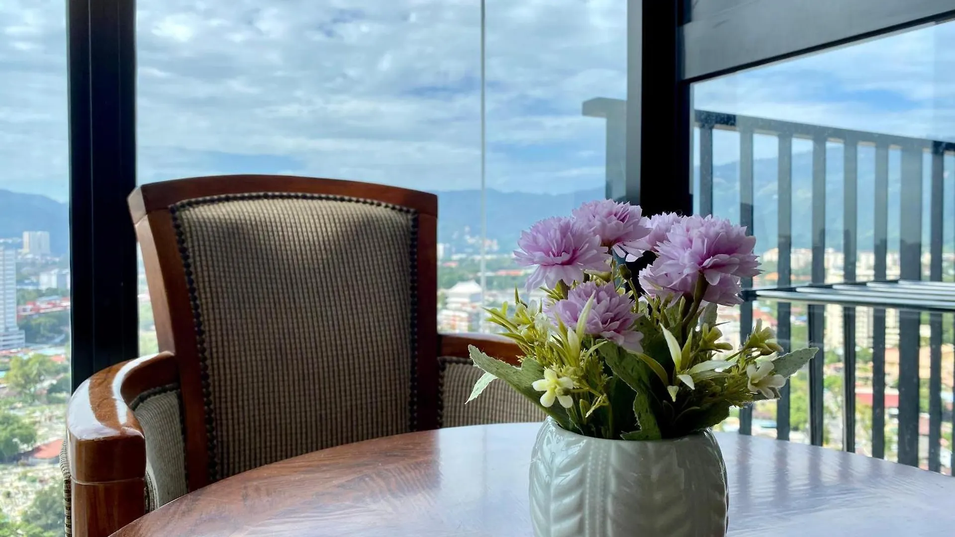 Beacon Executive Suite By Staycation Homestay George Town Daire