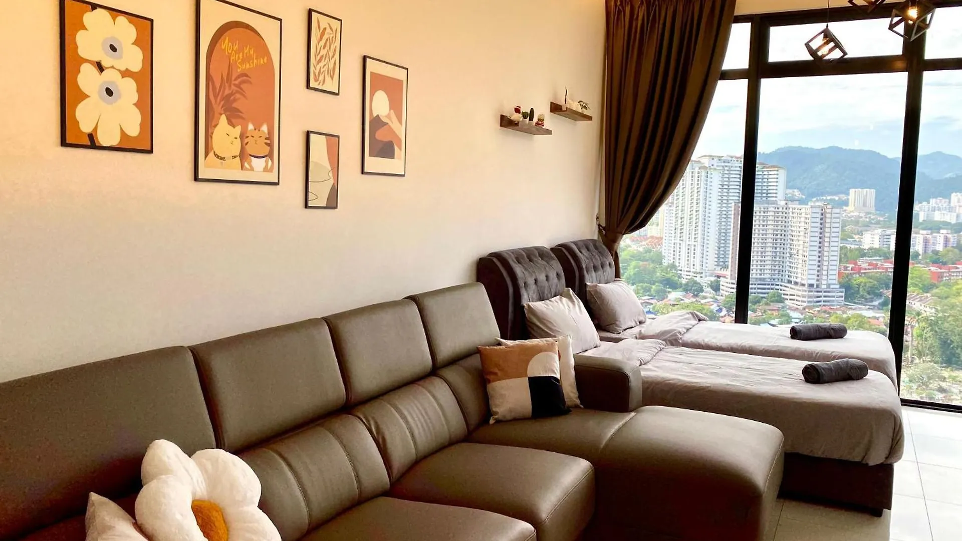 Daire Beacon Executive Suite By Staycation Homestay George Town