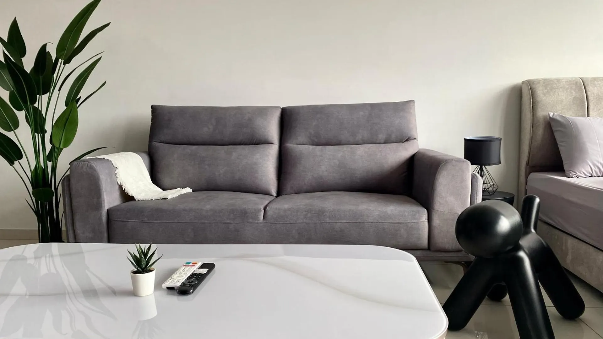 Beacon Executive Suite By Staycation Homestay George Town 0*,  Malezya